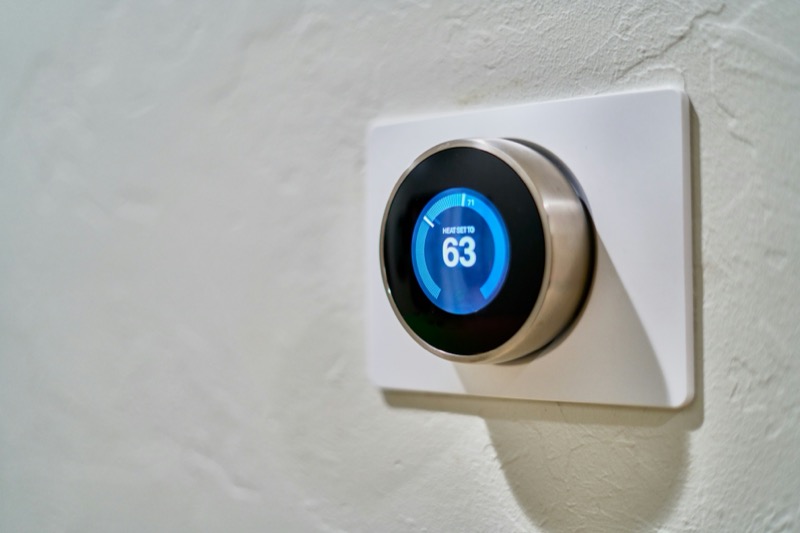 Thermostats & Controls